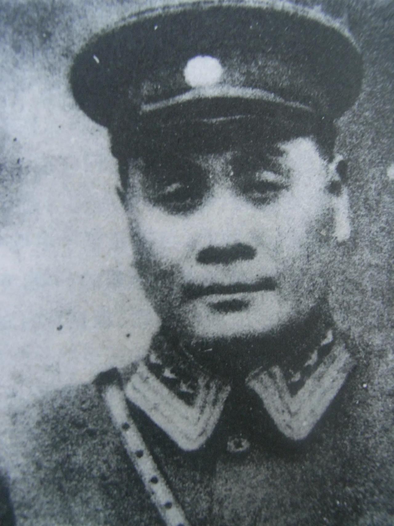 他不是战死沙场的烈士，1938年初春，他病逝在汉口的一张病床上，死因是缠了他大半