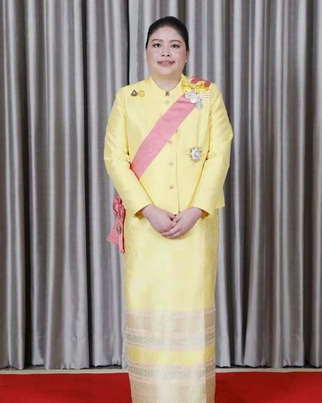 2025.5.11更新IG泰国王室🇹🇭【皇室成员】公主朱拉蓬的二女儿公主
