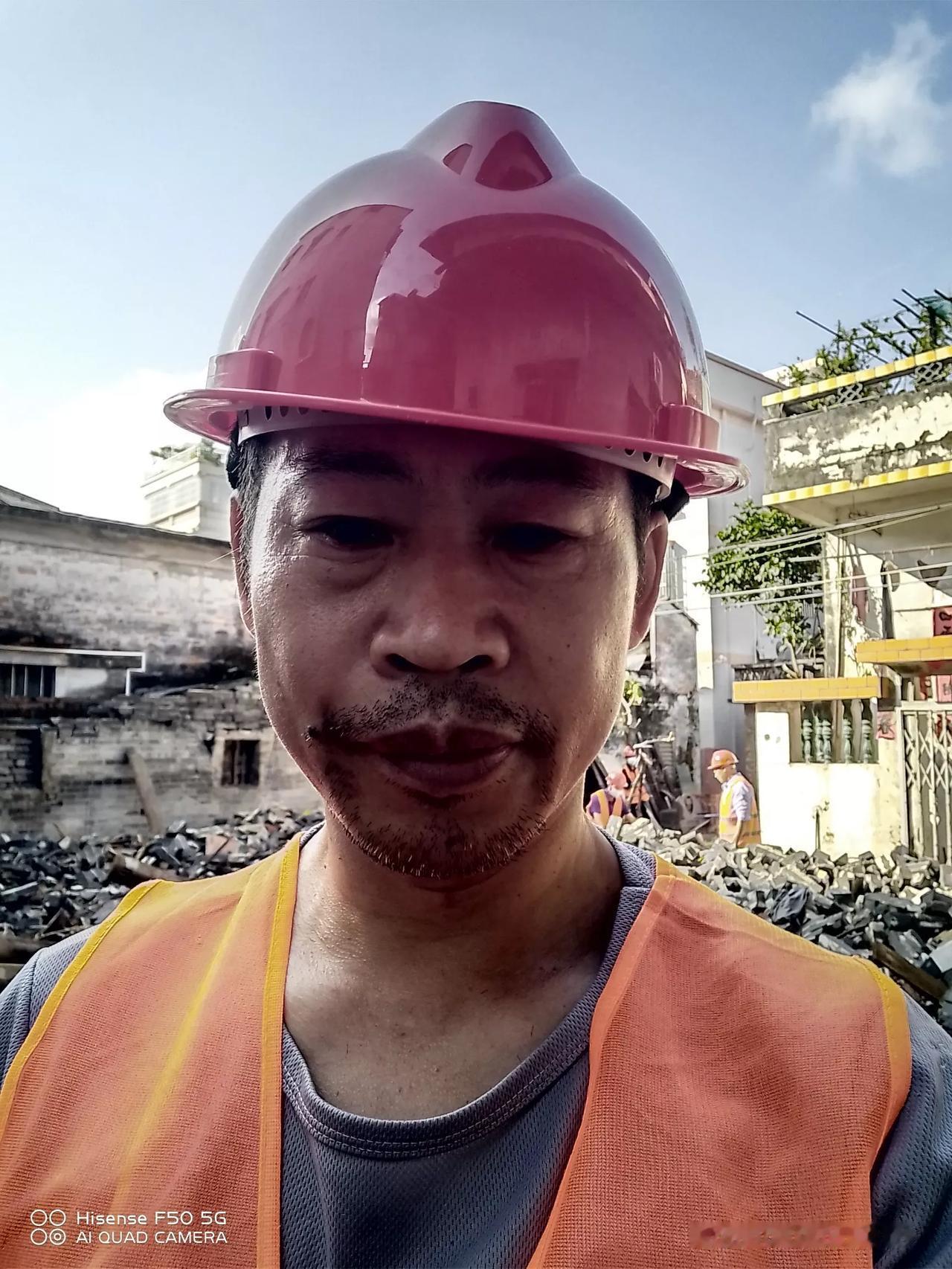2025.10.07，继续来江门做日结，昨天人太多，没有挤上车，今天人少了一些，