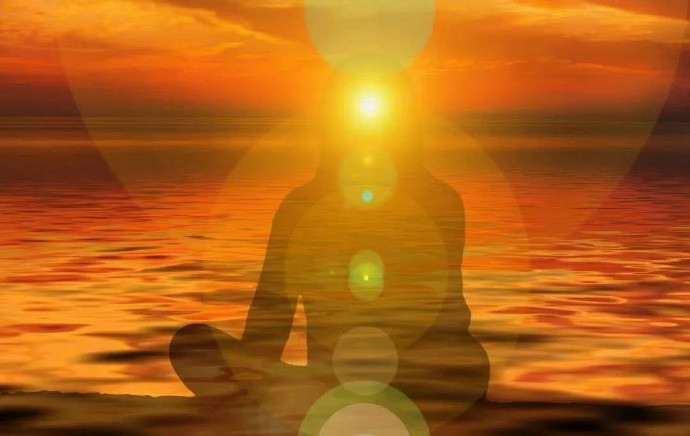 《百年孤独》里最经典的一句话：“人生的本质，就是一个人活着。不要对别人心存太多