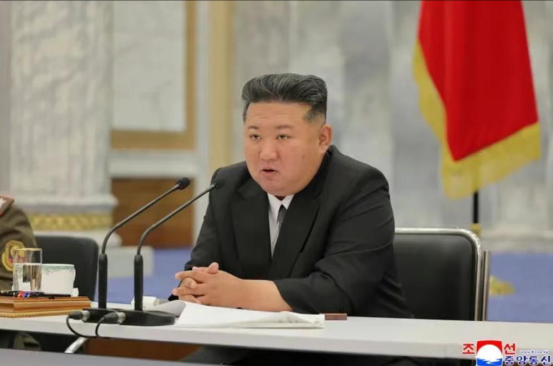 中国果然没看错朝鲜，这次朝鲜再度给美国上了一课。近日，特朗普试图借“私人交情”