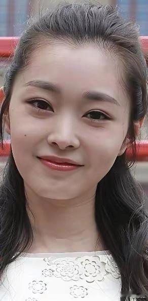 宋轶早期颜值直接封神！眉眼精致灵气拉满，妥妥的颜值巅峰状态