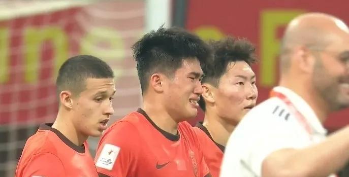 为了赔偿金，足协毁了国足又一个四年！由于无缘排名C组前四晋级下一