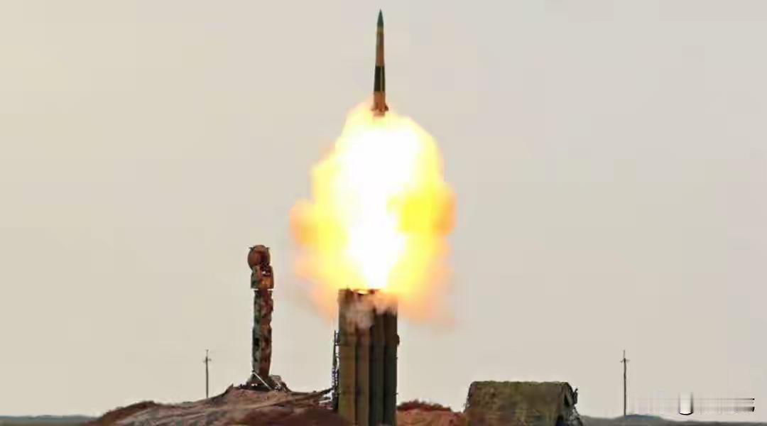 如果真发生了最坏的情况（但愿永远别来），咱们普通人记住这几件事：第一，别慌。