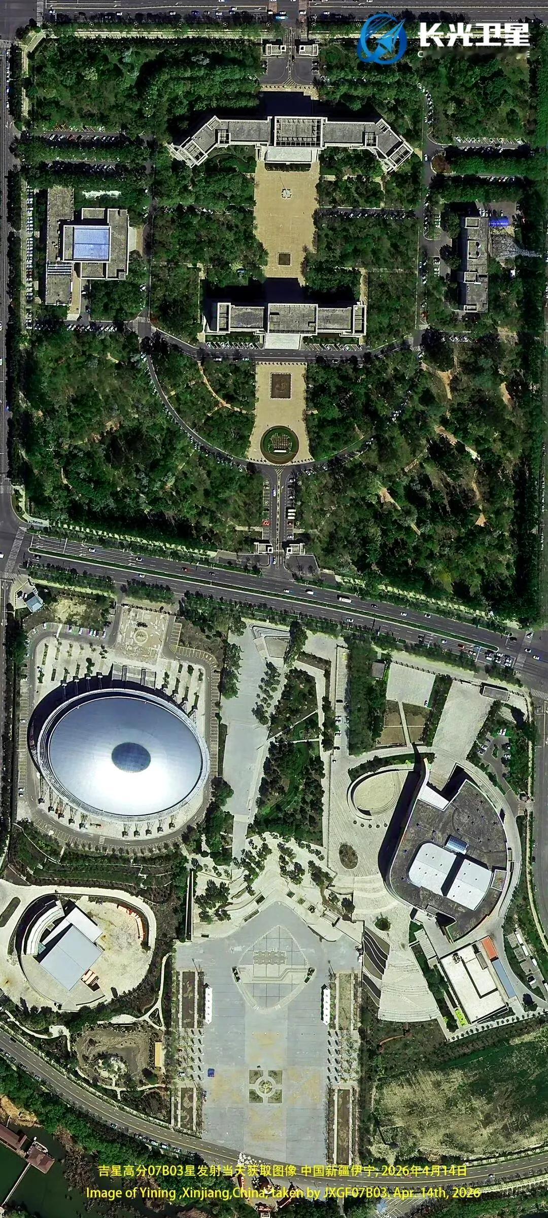 下面四幅图是昨天发射中午发射的吉林一号高分07系列卫星拍的测试图，这清晰度和色彩