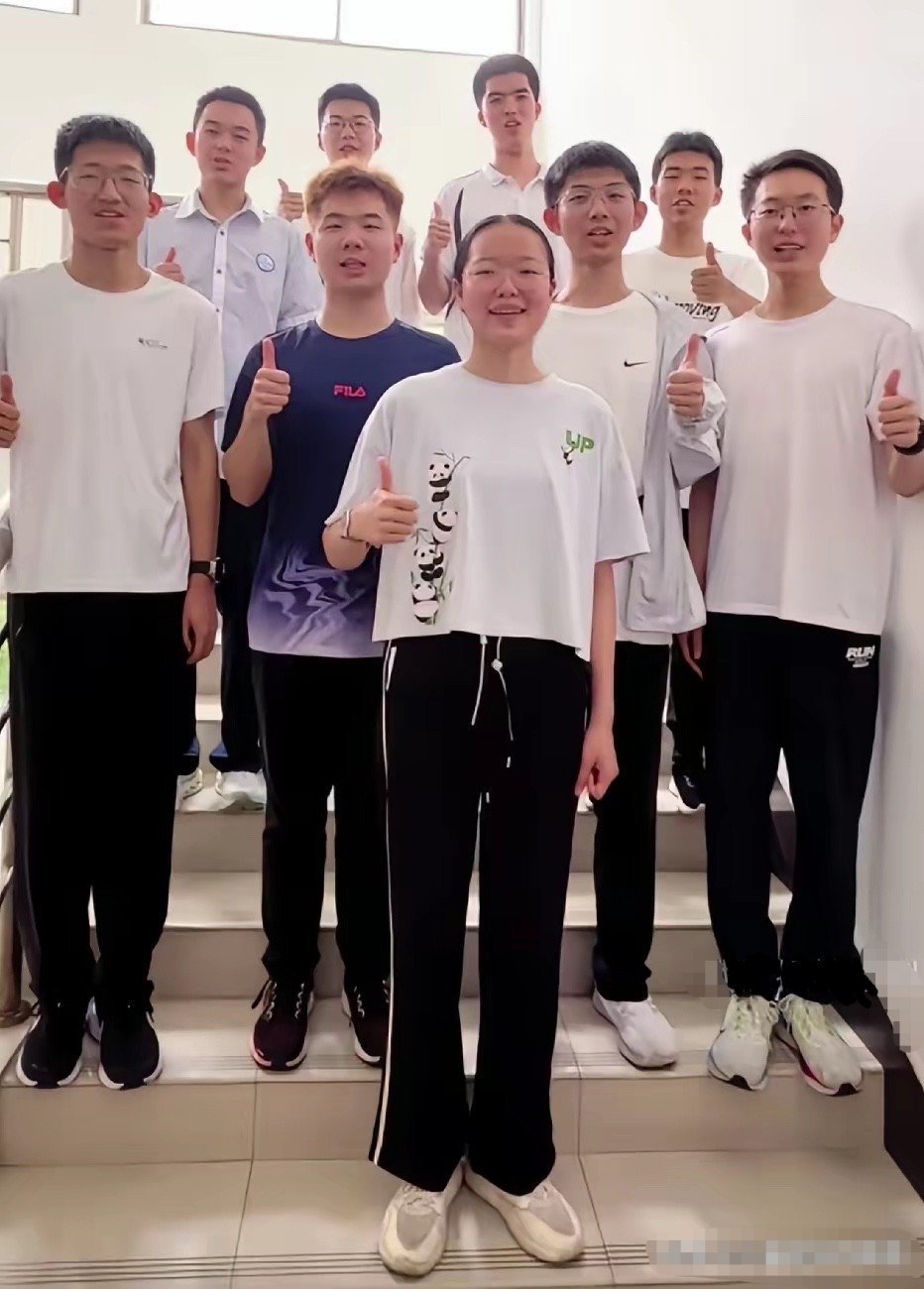 记录者超话记录者超话关于华师一附中那9个屏蔽生，我去查了一下，不查不知道，查了