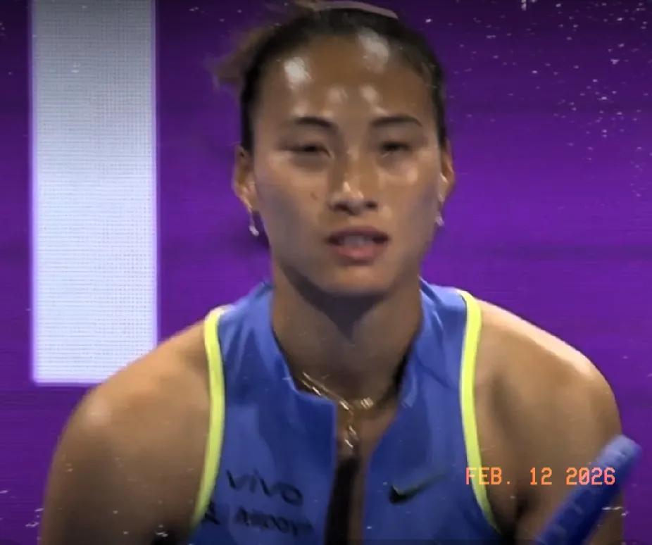 WTA1000多哈站1/8决赛:郑欣文挑战新科澳网冠军莱巴金娜的比赛姗姗来迟。