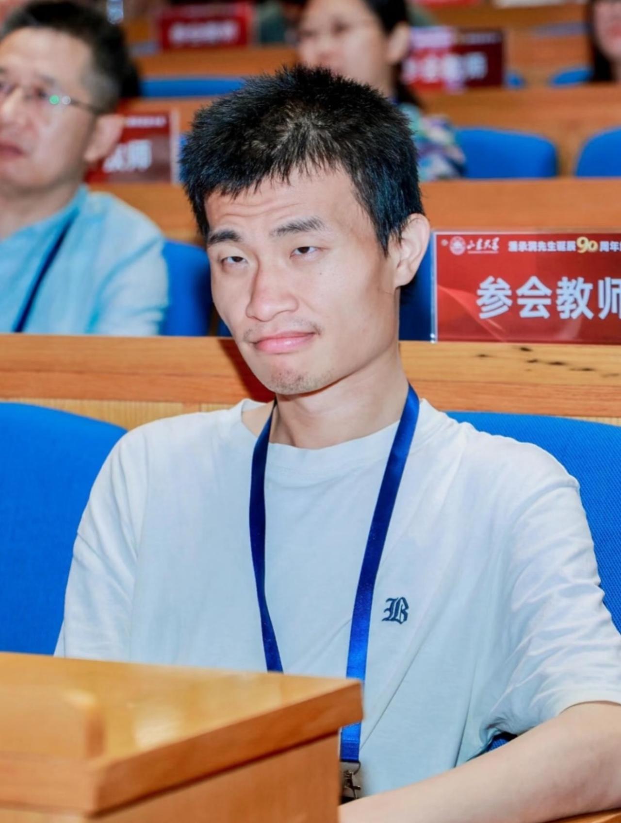 可喜可贺！终于见识到什么叫真正的降维打击了！ 2026年2月，北大人事处公示