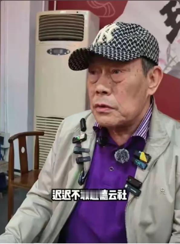 【杨威自爆没有加入德云社的原因，郭德纲钦封特派员就是认证！】、近日，著名相声演