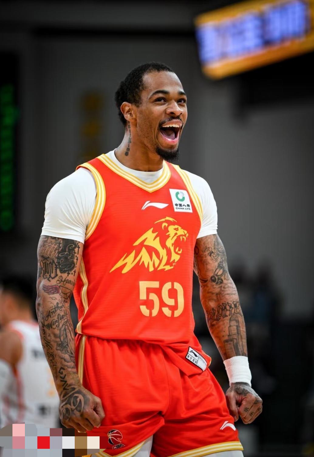 意甲往事！塔克狂刷三双，布朗在场下真的不慌吗？浙江广厦这波连