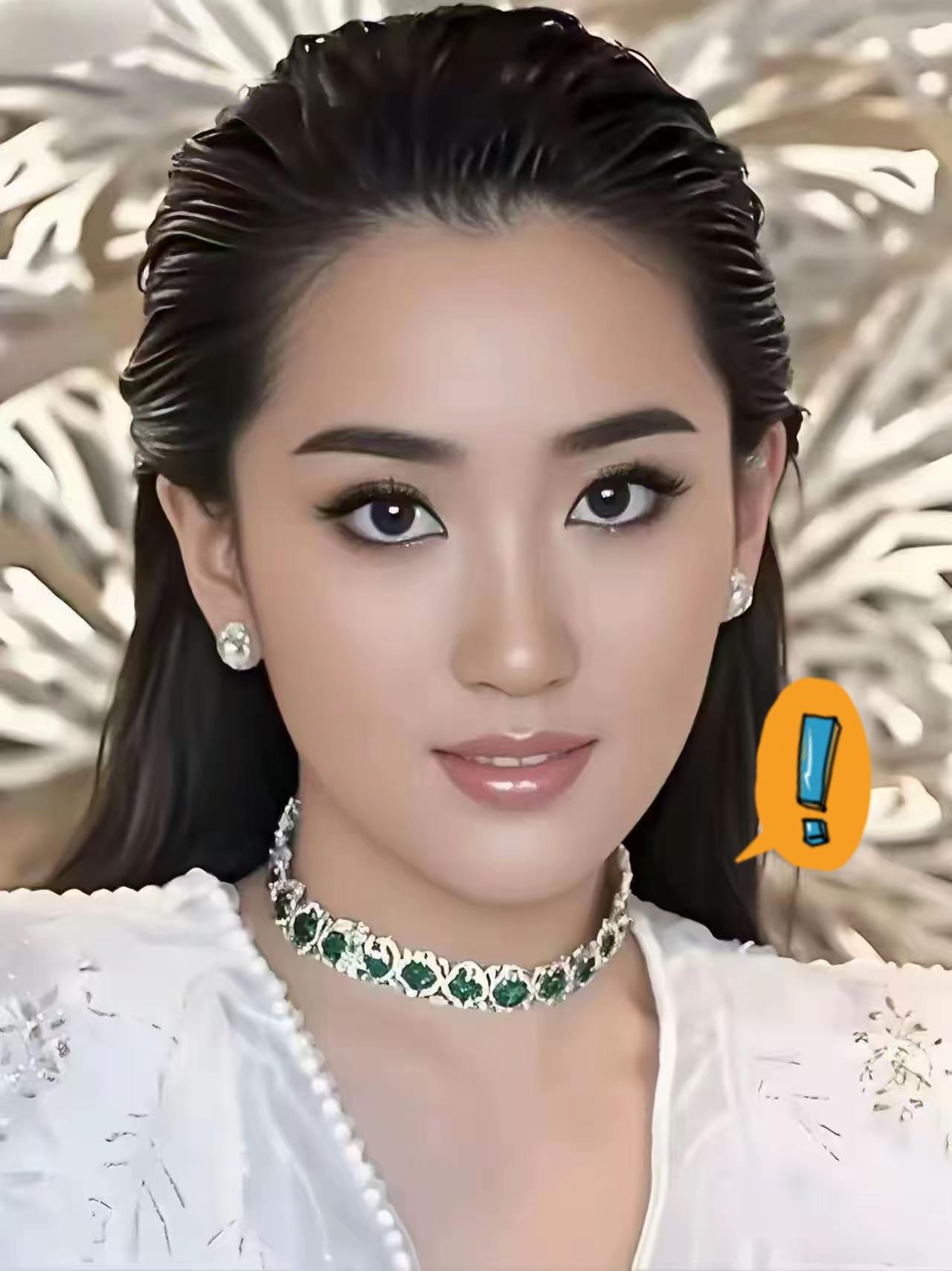 就在刚刚泰国财政宣布10月30日，财联社消息，泰国财政部把2025年GDP