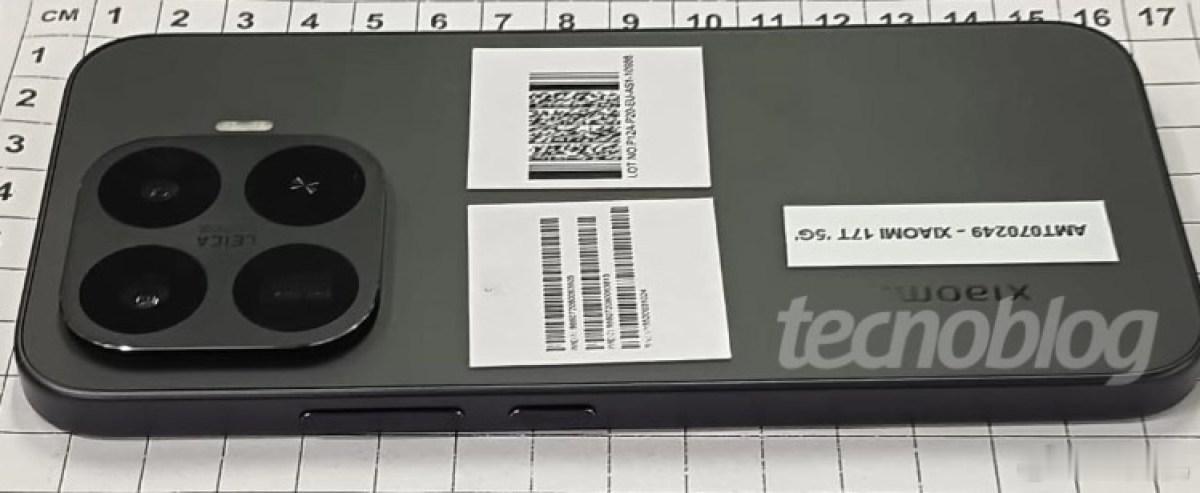 小米17T标准版手机外观曝光，天玑8500芯片、6500mAh电池。