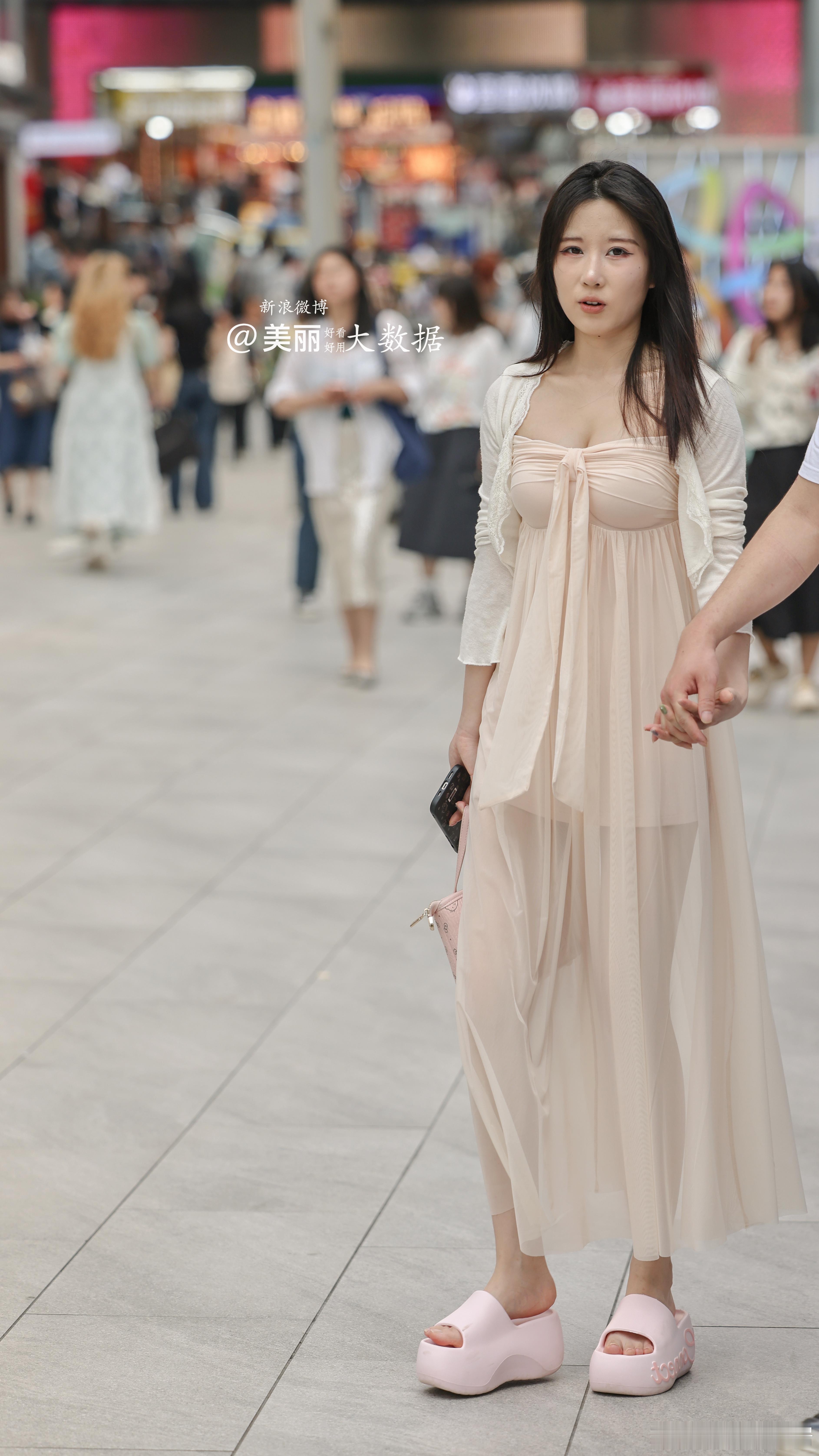 早耶，宝贝们周二了。