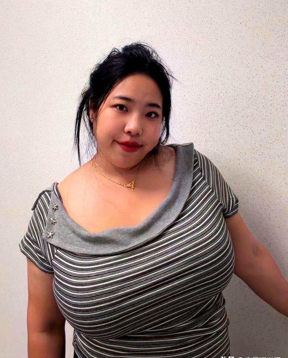 亲戚群里喜酒照片刷屏时，饭桌边有人叹气：女儿26，大学毕业四年，还没找下男朋友，