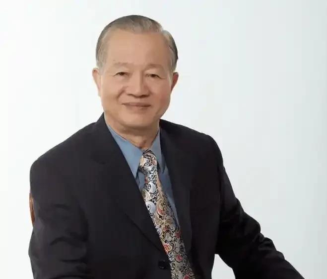曾仕强：千万记住，你一定要耐心等待，你的好事即将发生。人生旅途中，我们常