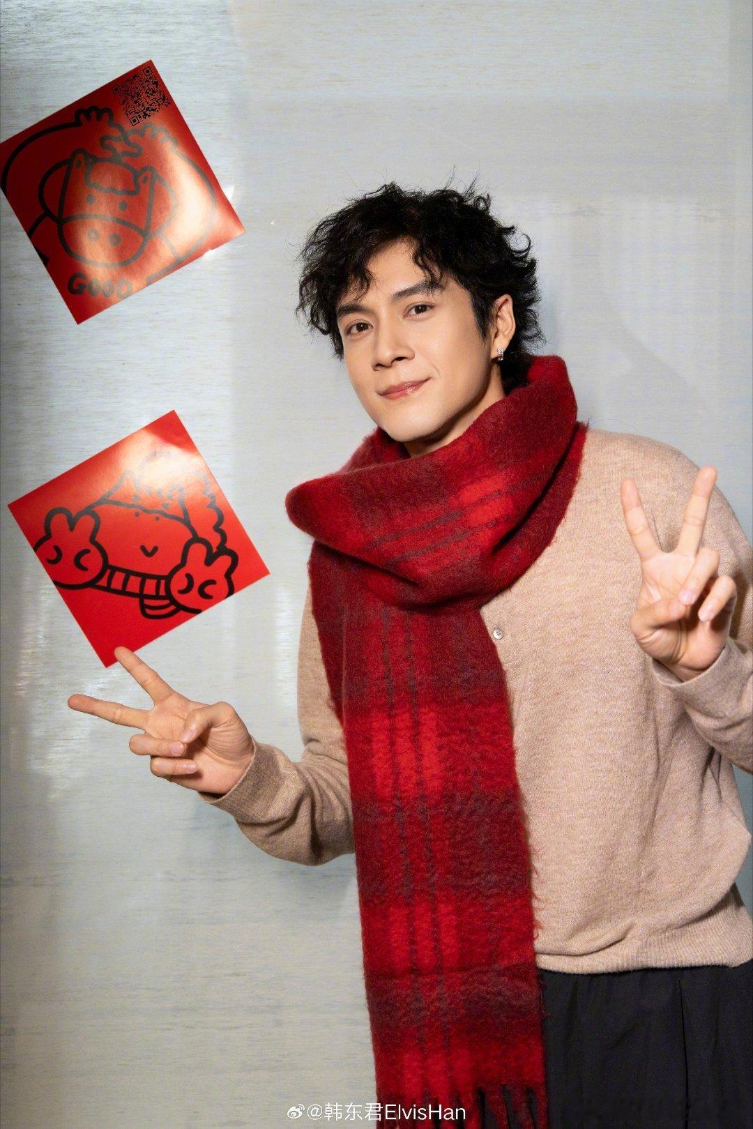 卧槽谁要害我宝宝我跟你们拼了，给他这头发烫的像我家大婶。