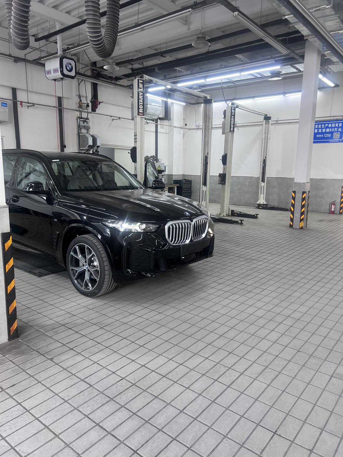 最新款X5提车
