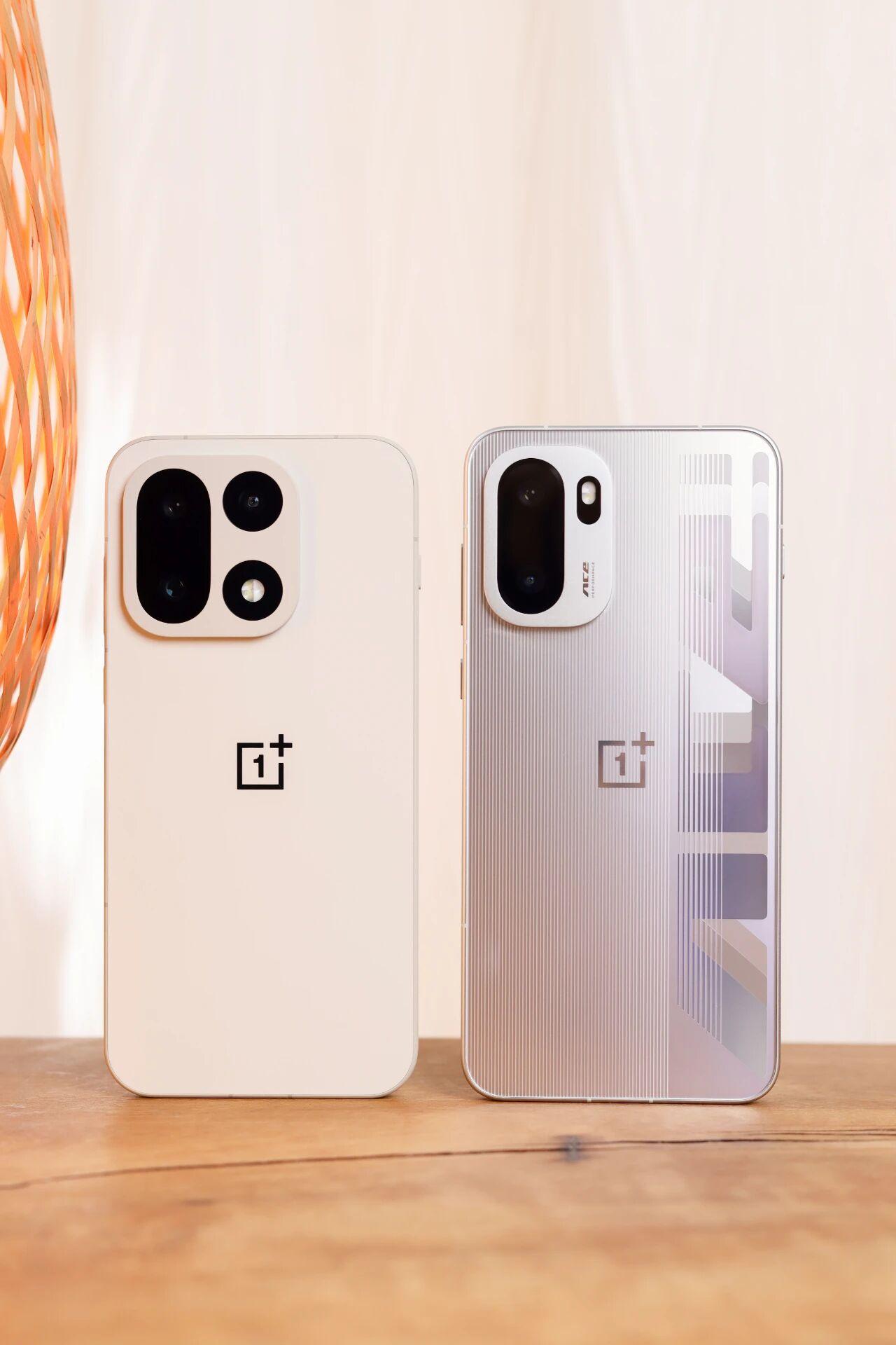 一加15&Ace6开箱：感受165帧的全新游戏体验预热了挺长一段时