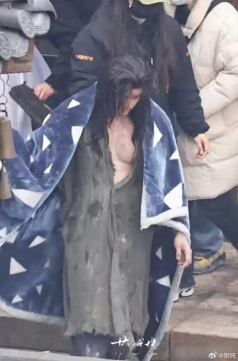 男演员禁止练胸好吗刷到一整个被吓到，这个胸堪比女人。