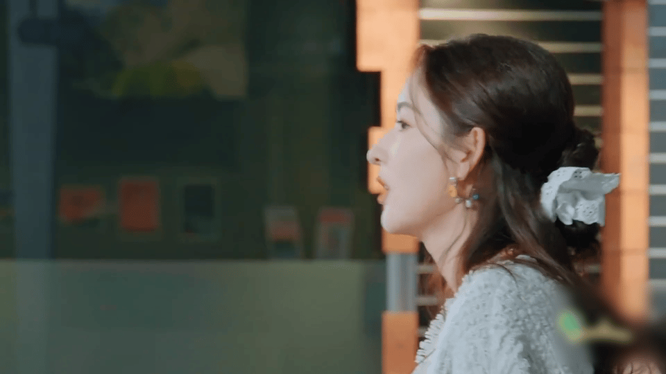 王玉雯不吃刘宇宁给的压力综艺活人王玉雯上线！刘宇宁试图用夸夸施压，奈何王姐清醒