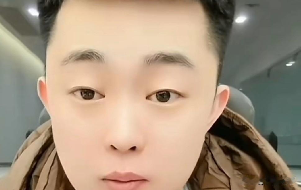   巴扎黑励志2026年整装待发，每晚固定时段直播做内容！