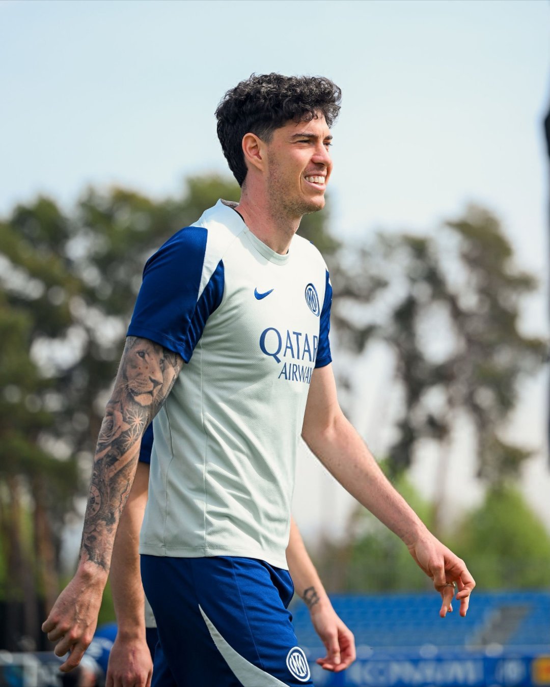 都灵体育报：巴斯托尼想转会到巴塞罗那，不是出于体育原因——因为他会接受与国米相同