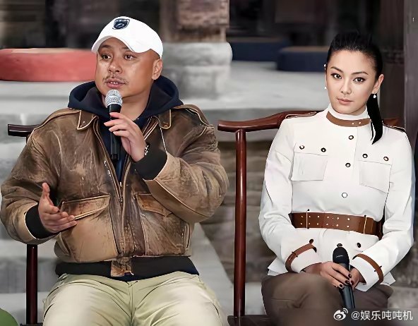 别跟我扯什么为艺术献身。当年导演王全安，当着全剧组的面，尤其是在段奕宏眼前，直接