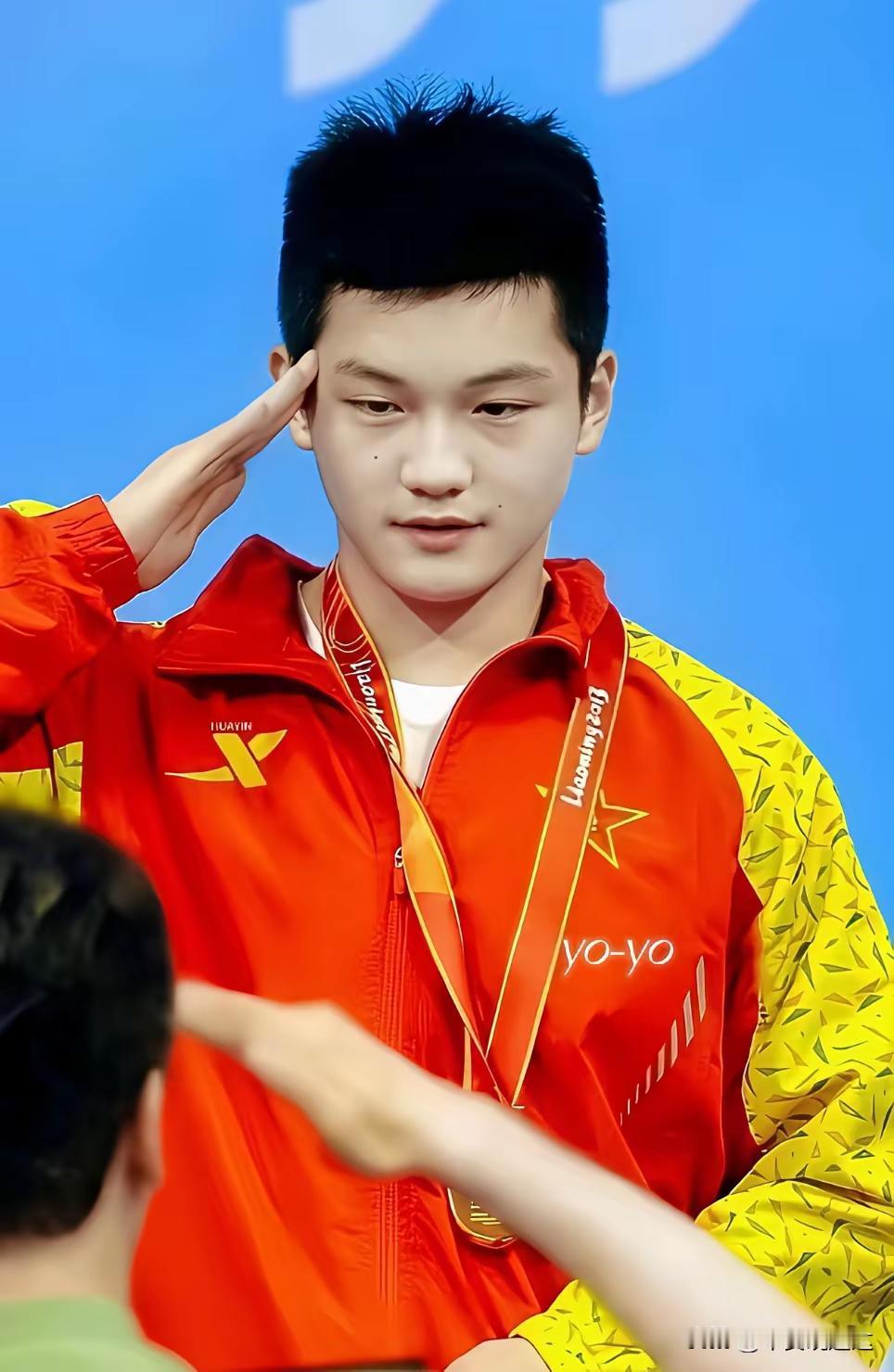 每次看到巴奥周期陈梦遭受的网暴樊振东受到的饭圈侵袭、阳康不到一个礼拜高密度的打