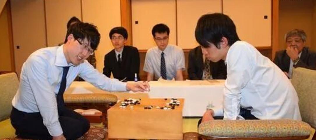 日本顶尖高手纷纷落马四强一统面临土崩瓦解日本近几年来井山裕太、一力辽、芝