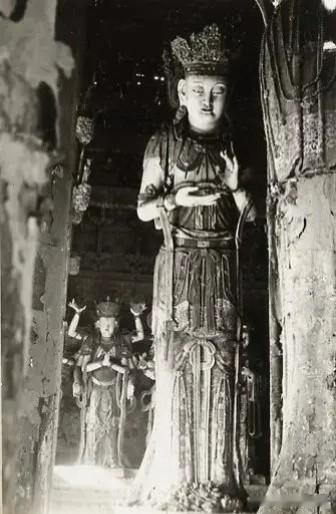 北京最神秘寺庙之一——大慧寺，1930年被外国摄影师用相机记录下精美神佛。北京