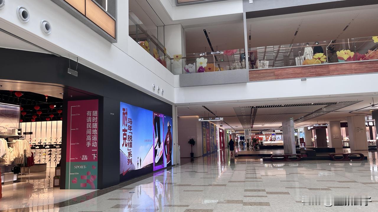 互联网的快速发展，虽然说快速发展，但到底是好事还是坏事呢！都说时代在进步，互