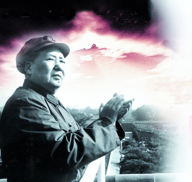 1948年5月，毛主席乘车赶往西柏坡，路过一个村庄的时候，被一阵阵哭声吸引了注意