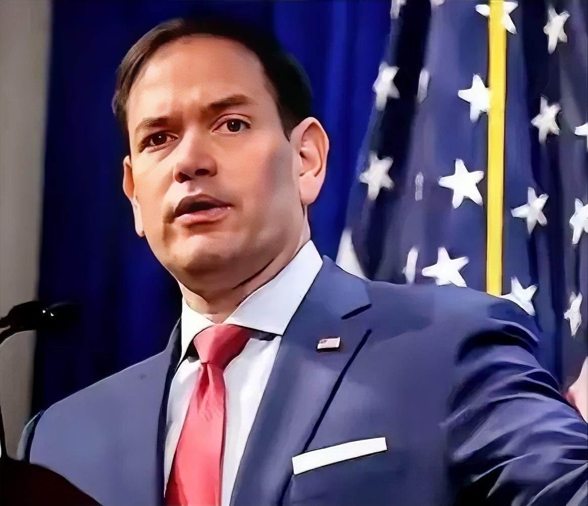 鲁比奥终于知道错了：希望中国解除制裁，允许陪同特朗普访华！当地时间2月25日