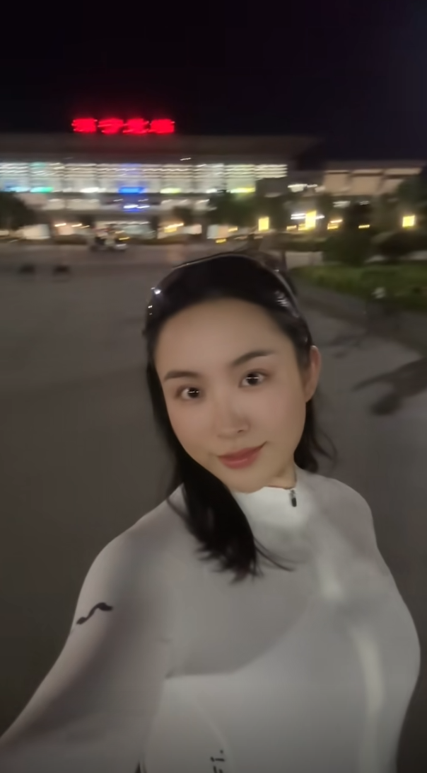 我承认和你们在一起骑一天就够了