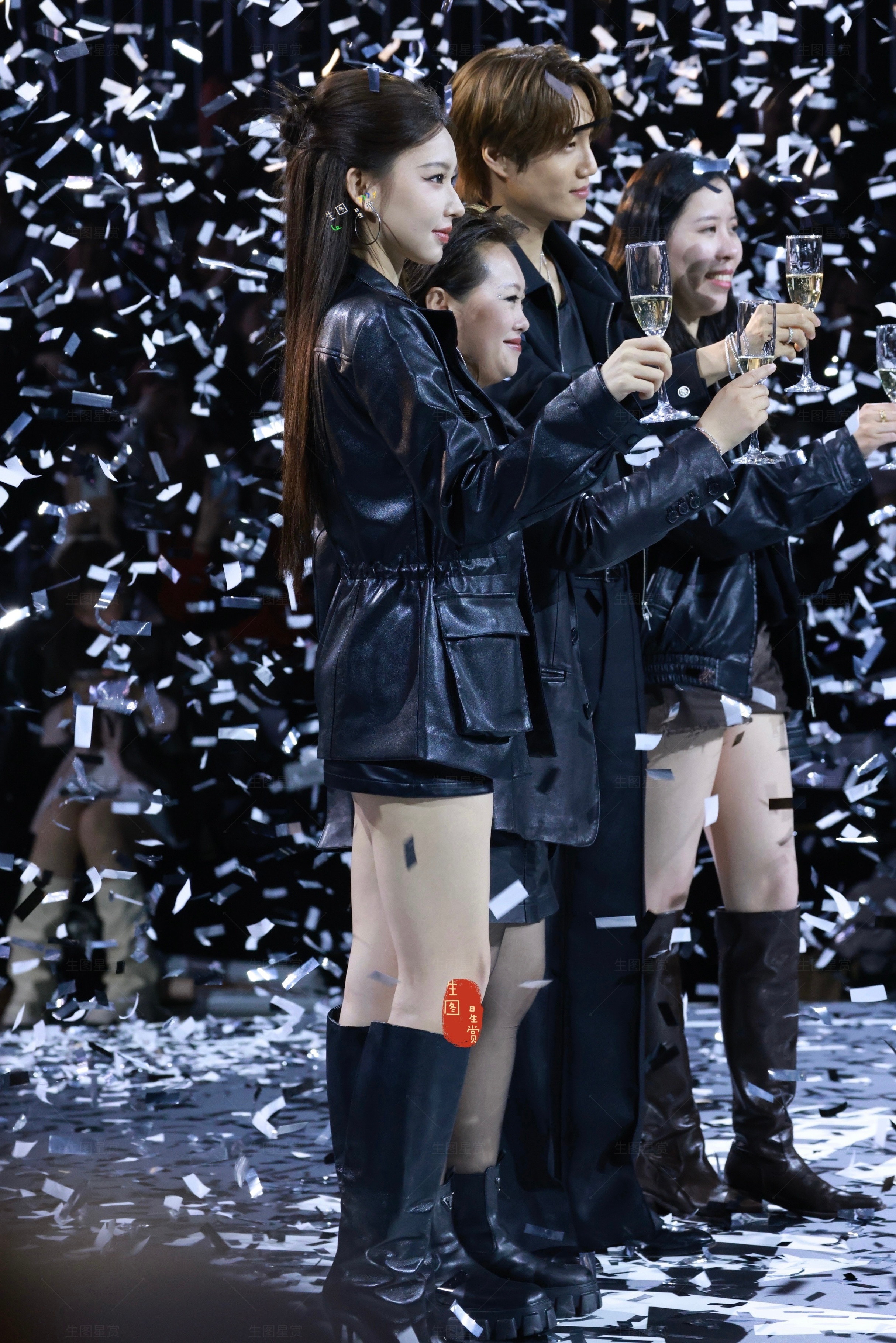 程潇上海MAC活动生图直出allblack妆造魅力全开，完全酷女郎🖤✨金钟仁