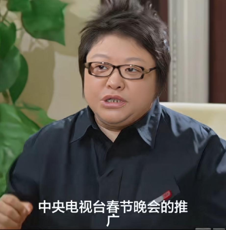 韩红“唱红”的【天路】，是为巴桑量身制作的韩红说自己在春晚唱红了这首歌，还把