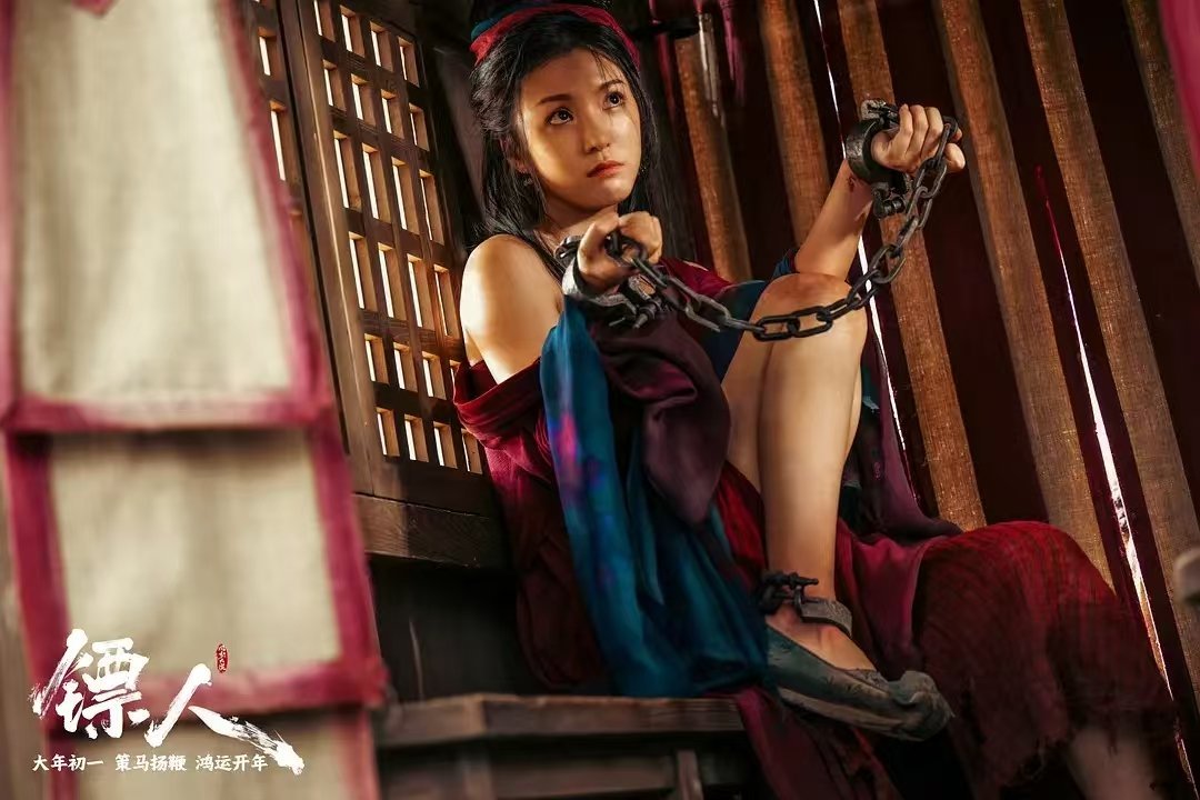 镖人打破武侠片26年的全球票房纪录镖人登顶武侠片全球票房冠军一刀破纪录，一马闯