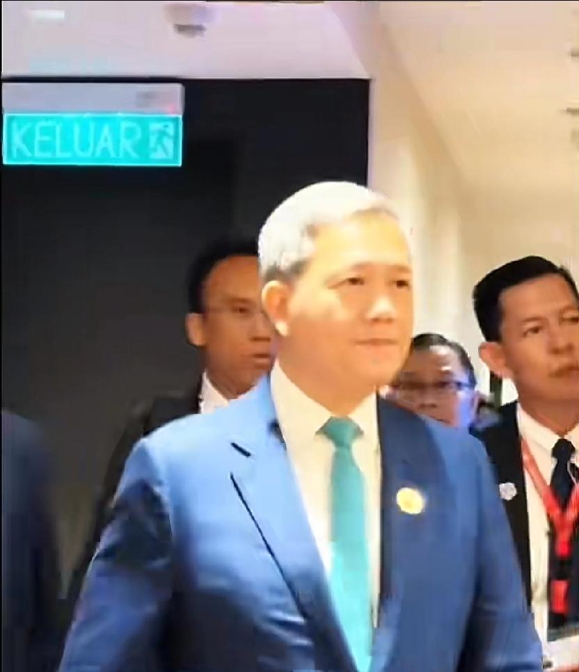 熊猫暂停向柬埔寨放贷！其实这事儿早有苗头，金边这次是真的坐不住了！熊猫突然