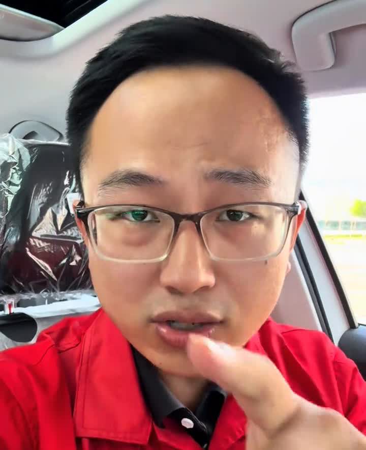 大众车这几个安全功能一定要学会用。看这，开大众这几个安全功能不会用，那你的车