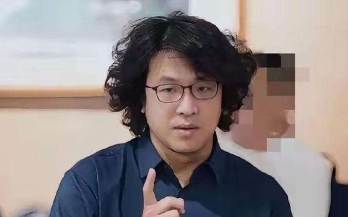 估计沈伯洋自己也想不到，台北市长还没当成，大陆三大部门的突然行动来了！5月