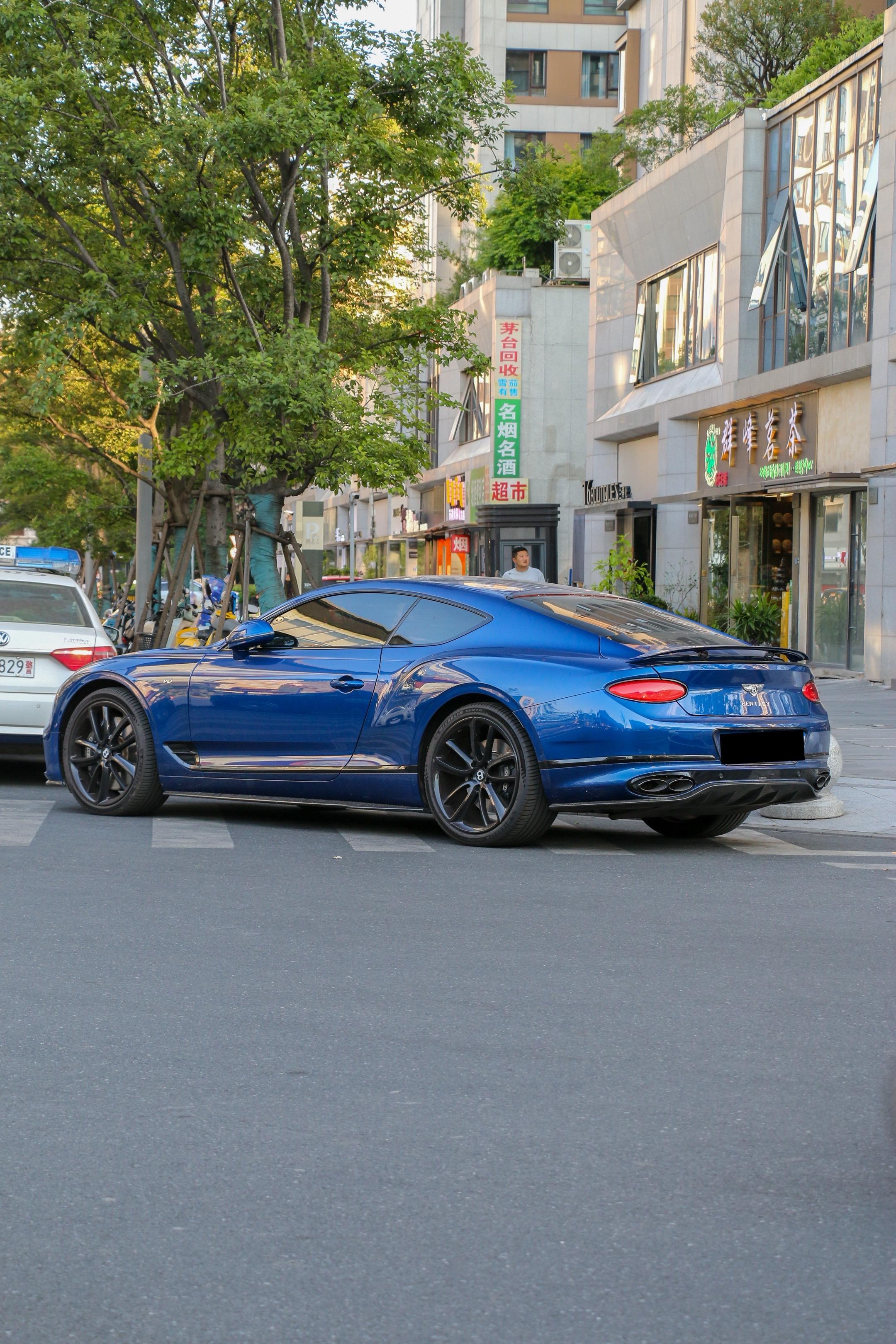 义乌街头的惊喜，是豪车给的排面！  🏎️