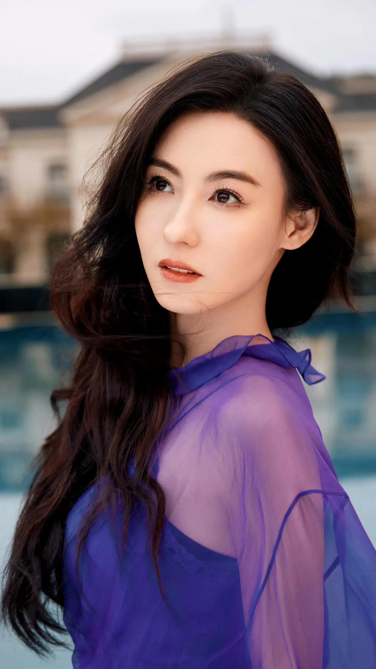 敢说句大实话吗？谢霆锋这辈子最大的“意难平”，恐怕就是弄丢了张柏芝！想当年