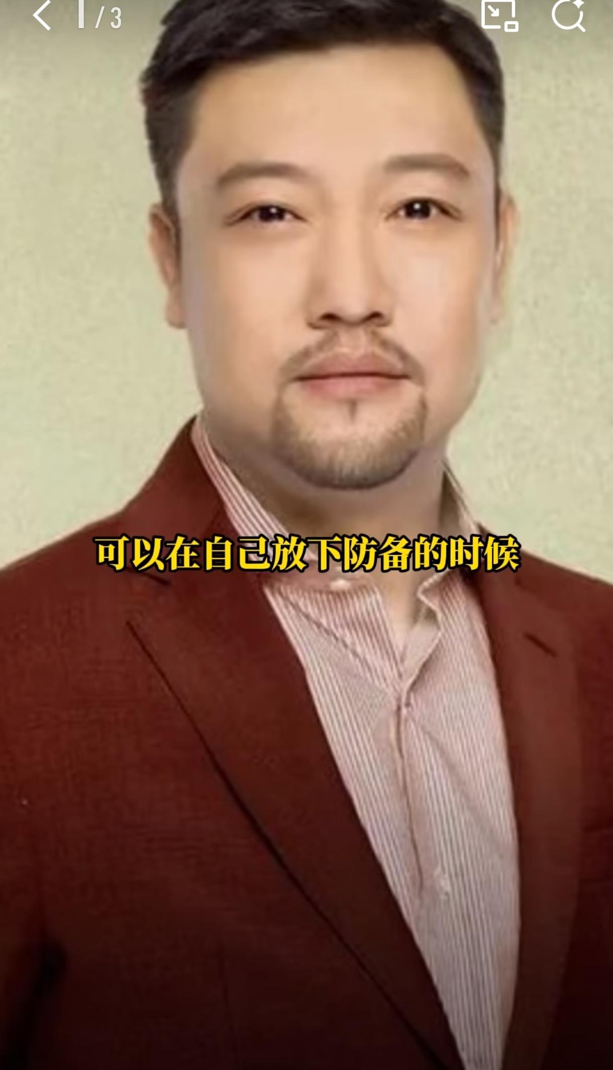 贾冰饭局当面发火骂人这件事闹得沸沸扬扬，人在情绪上头的时候，口出脏话其实也算是人