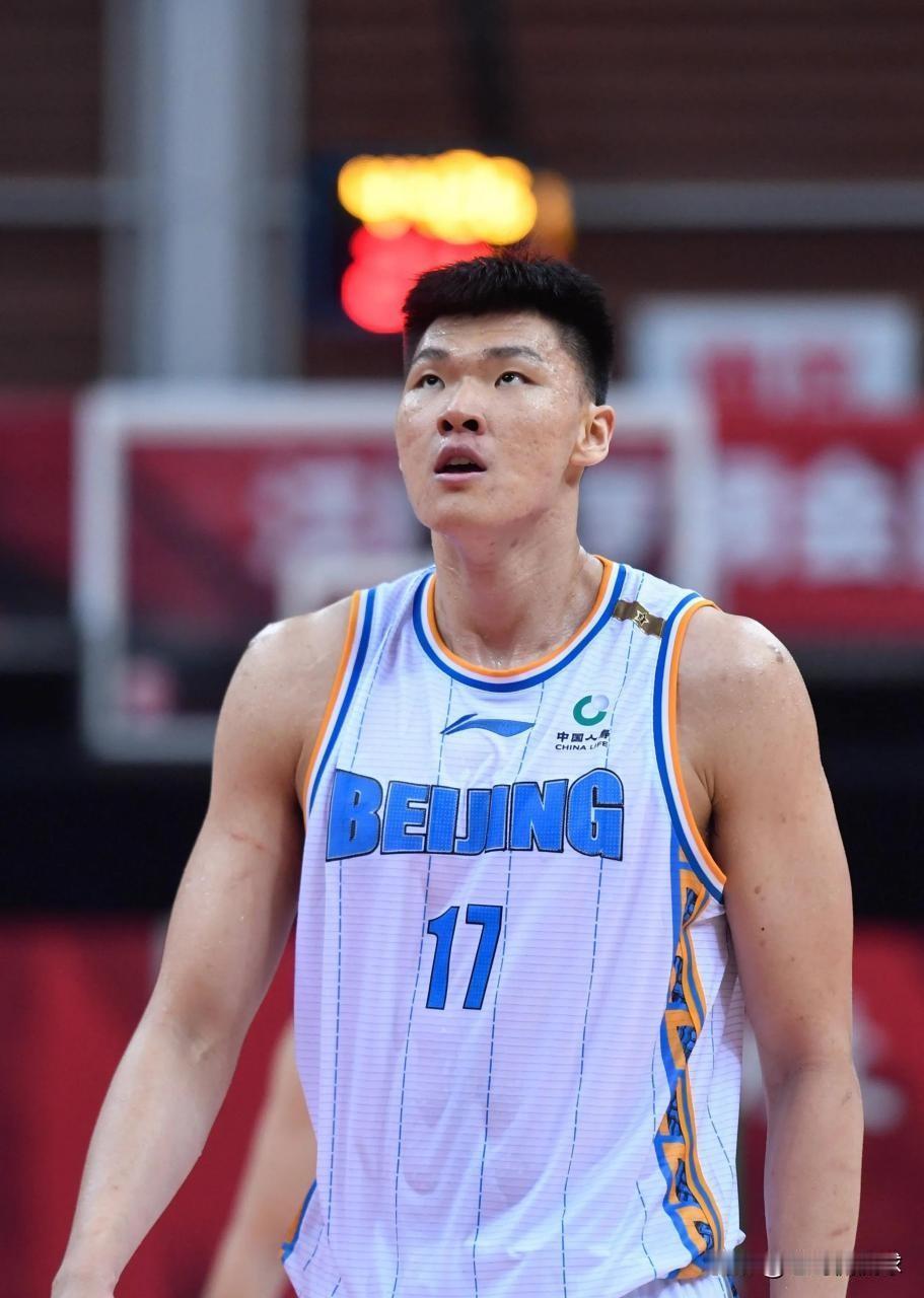 北京北汽大将范子铭真是无药可救了！在今天进行的北京北汽和辽宁本钢的焦点战中，目前