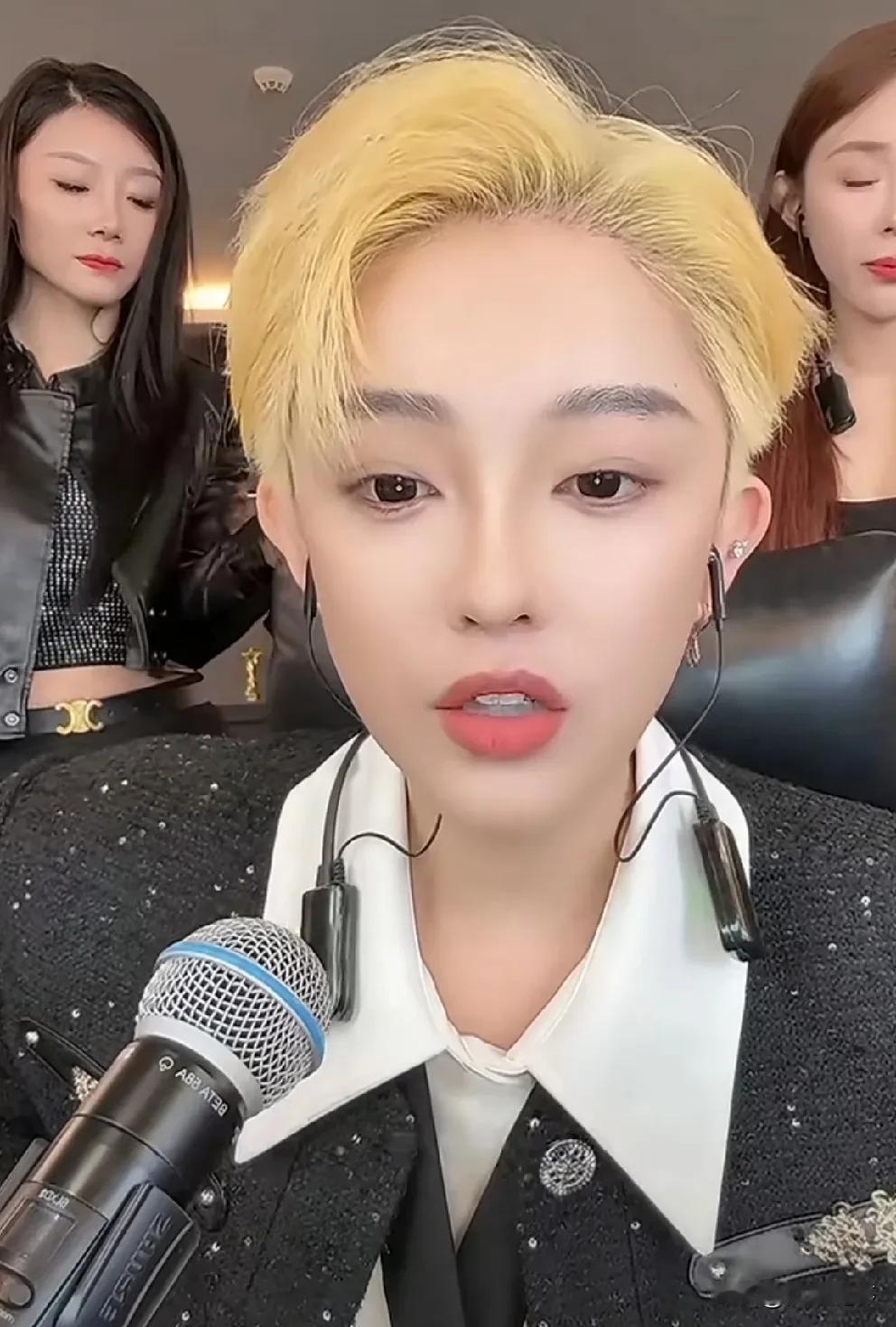 娜美得知辛巴退网，嚎啕大哭！娜美以“辛巴回归”为由，昨