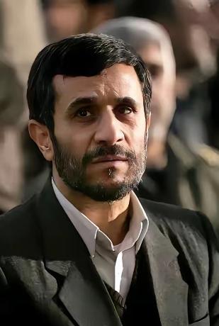 以前小看你了！伊朗突然宣布：2026年3月3日，伊朗伊斯兰革命卫队宣布：当天