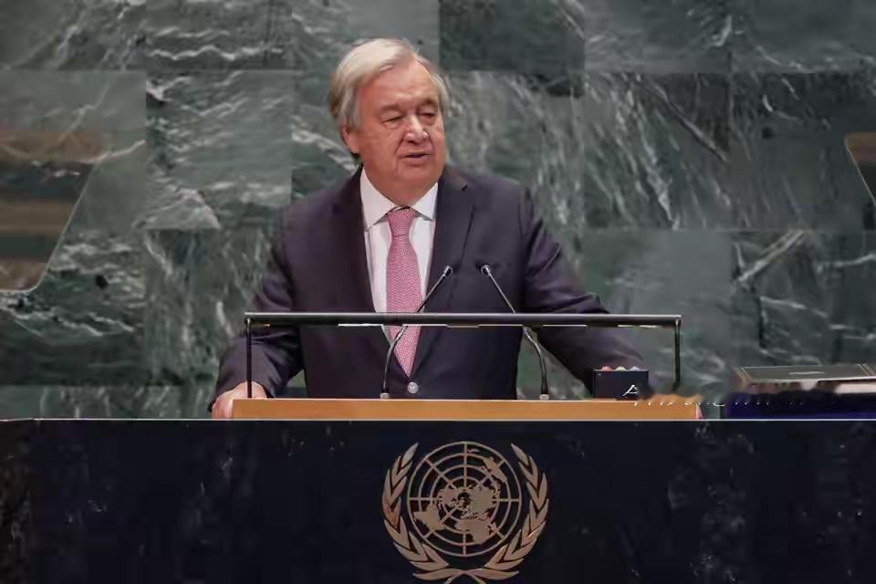 联合国最近遇上“老赖”了！特朗普重返白宫后，美国愣是没给联合国掏过一分钱，欠的会