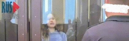 网络间谍落网别被境外势力忽悠**第一段：惊天骗局，青春