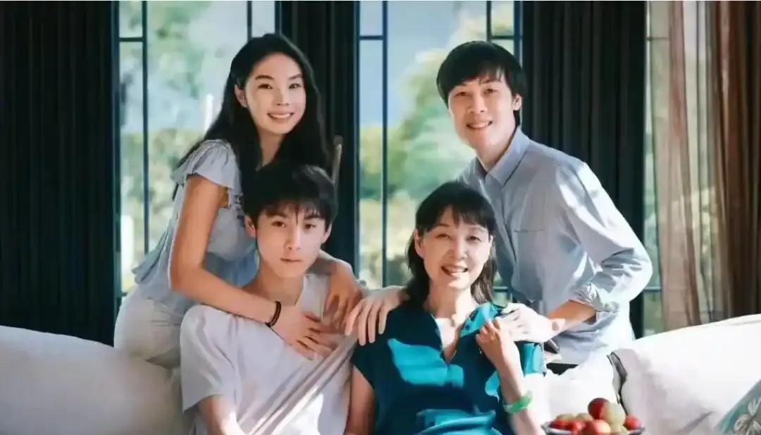 杜建英真是打了一手烂牌！1.都已经是小康家庭了，本可以和孩子简简单单的过生活，