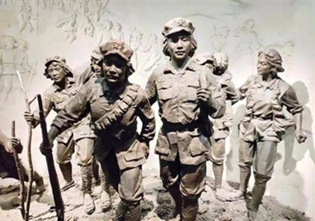 1952年，井冈山一名农民南下寻亲，当他见到广州市委书记曾志时，直呼：“妈，我是